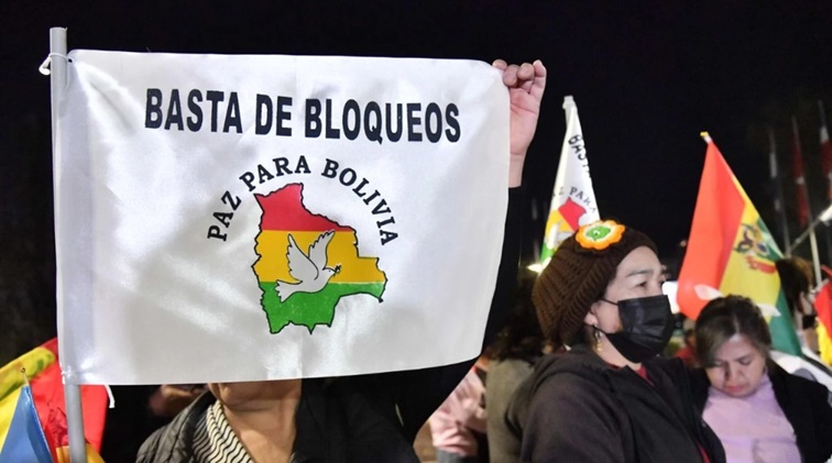 Basta de bloqueos