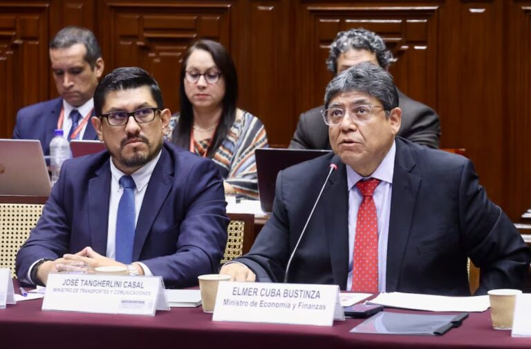 Ministro Tangherlini y Cuba